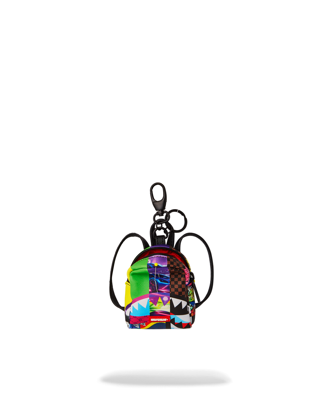 SHARK MASTERPIECES BACKPACK KEYCHAIN